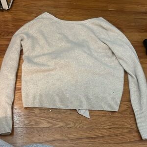 NWT vineyard vines sweater